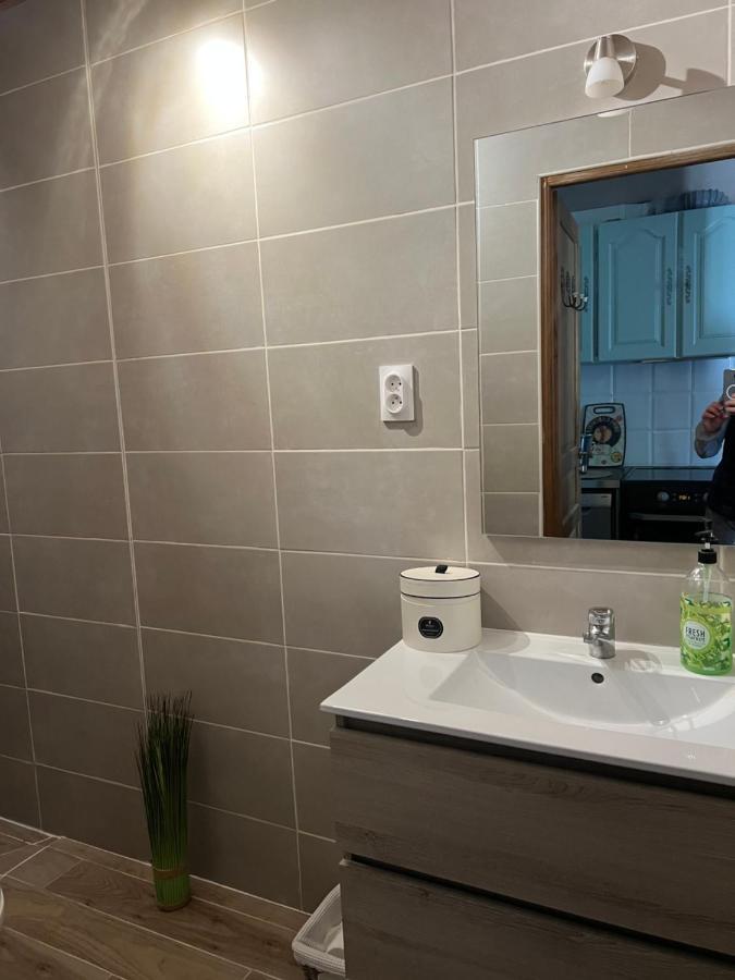 Domaine Le Manoir, Gites De Charme Et De Caractere Avec Piscines Privatisees Et Spa Nordique Fossemagne 外观 照片