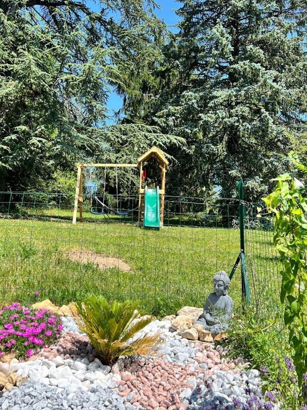Domaine Le Manoir, Gites De Charme Et De Caractere Avec Piscines Privatisees Et Spa Nordique Fossemagne 外观 照片